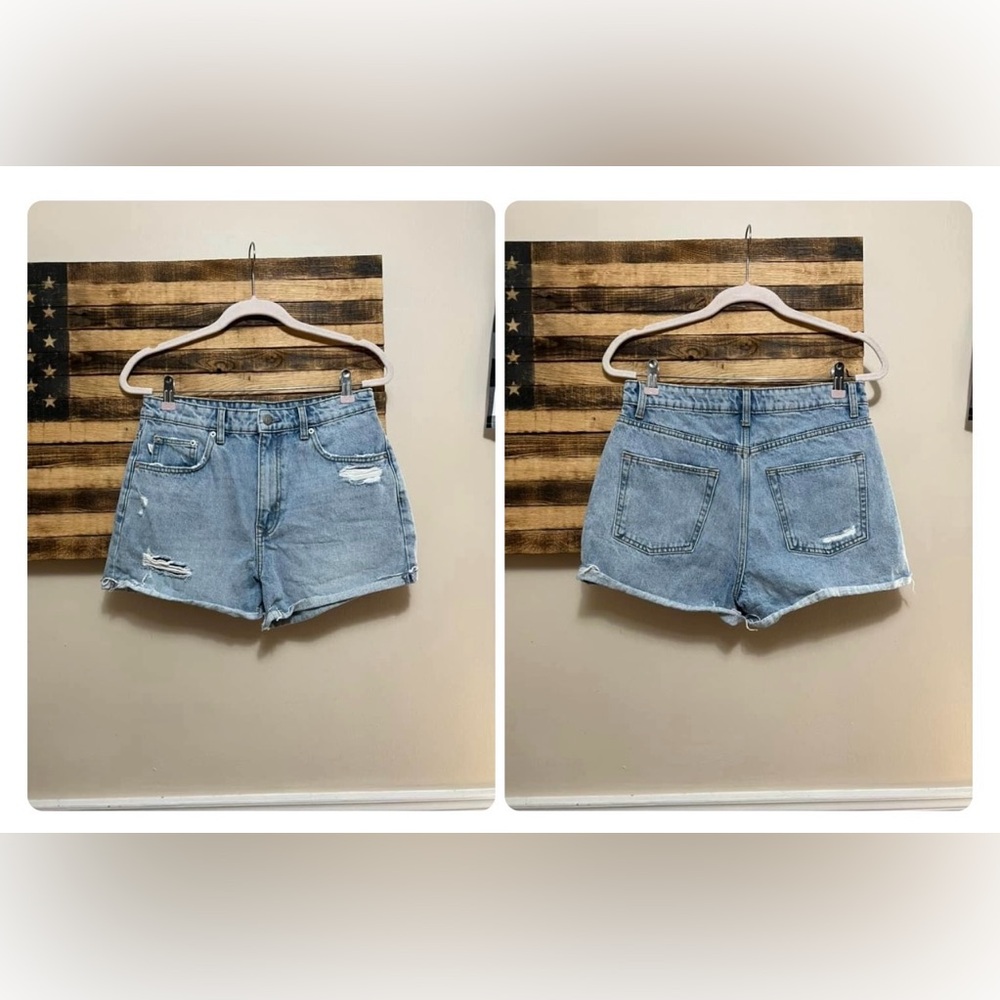 NWOT Lovers & Friends Jamie High Rise Cuffed Short